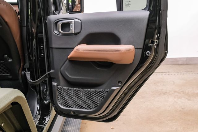 2024 Jeep Wrangler Unlimited Rubicon 392 4X4 SKY TOP, DUPONT KEVLAR | Carrollton, TX | Texas Vehicle Exchange 2024 Jeep Wrangler Unlimited Rubicon 392 4X4 SKY TOP, DUPONT KEVLAR | Carrollton, TX | Texas Vehicle Exchange