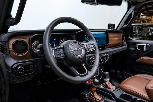 2024 Jeep Wrangler Unlimited Rubicon 392,4X4,SKYTOP,DUPONT KEVLAR,15K | Carrollton, TX | Texas Vehicle Exchange 2024 Jeep Wrangler Unlimited Rubicon 392,4X4,SKYTOP,DUPONT KEVLAR,15K | Carrollton, TX | Texas Vehicle Exchange