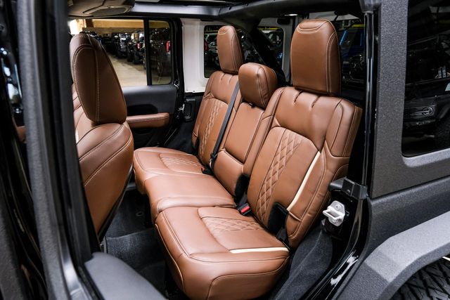 2024 Jeep Wrangler Unlimited Rubicon 392,4X4,SKYTOP,DUPONT KEVLAR,15K | Carrollton, TX | Texas Vehicle Exchange