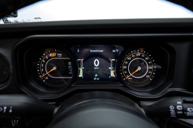 2024 Jeep Wrangler Unlimited Rubicon 392 4X4 SKY TOP,BUMPERS,LED'S | Carrollton, TX | Texas Vehicle Exchange