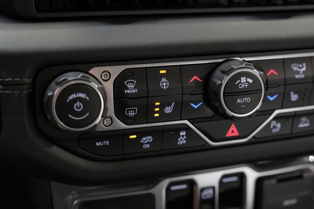 2024 Jeep Wrangler Unlimited Rubicon 392 4X4 HARD TOP, BUMPERS, LED'S | Carrollton, TX | Texas Vehicle Exchange 2024 Jeep Wrangler Unlimited Rubicon 392 4X4 HARD TOP, BUMPERS, LED'S | Carrollton, TX | Texas Vehicle Exchange