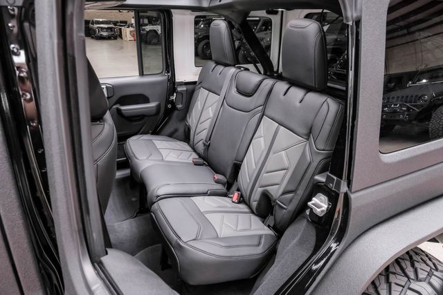 2024 Jeep Wrangler Unlimited Sport 4X4 SKY TOP,DUPONT KEVLAR,LIFT,LED | Carrollton, TX | Texas Vehicle Exchange 2024 Jeep Wrangler Unlimited Sport 4X4 SKY TOP,DUPONT KEVLAR,LIFT,LED | Carrollton, TX | Texas Vehicle Exchange