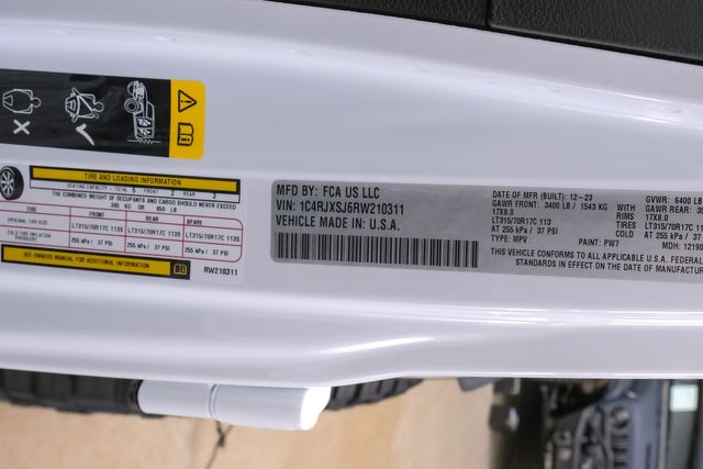 2024 Jeep Wrangler Unlimited Rubicon 392 4X4 SKY TOP, BUMPERS, LED'S | Carrollton, TX | Texas Vehicle Exchange 2024 Jeep Wrangler Unlimited Rubicon 392 4X4 SKY TOP, BUMPERS, LED'S | Carrollton, TX | Texas Vehicle Exchange