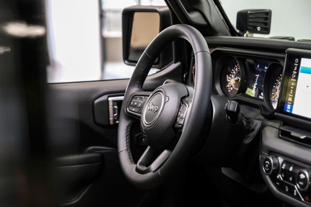 2024 Jeep Wrangler Unlimited Rubicon 4X4 SKYTOP,DUPONT KEVLAR,LIFT | Carrollton, TX | psv5 DEMO - Texas Vehicle Exchange 2024 Jeep Wrangler Unlimited Rubicon 4X4 SKYTOP,DUPONT KEVLAR,LIFT | Carrollton, TX | psv5 DEMO - Texas Vehicle Exchange