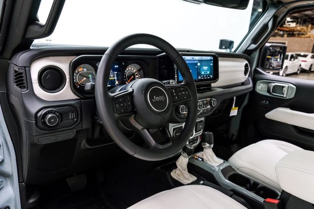 2024 Jeep Wrangler Unlimited Rubicon 392 4X4 HARD TOP, BUMPERS, LED'S | Carrollton, TX | Texas Vehicle Exchange 2024 Jeep Wrangler Unlimited Rubicon 392 4X4 HARD TOP, BUMPERS, LED'S | Carrollton, TX | Texas Vehicle Exchange