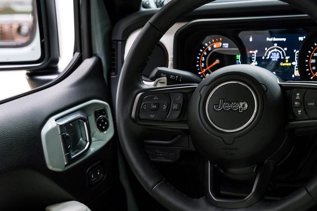 2024 Jeep Wrangler Unlimited Rubicon 392 4X4 HARD TOP, BUMPERS, LED'S | Carrollton, TX | Texas Vehicle Exchange 2024 Jeep Wrangler Unlimited Rubicon 392 4X4 HARD TOP, BUMPERS, LED'S | Carrollton, TX | Texas Vehicle Exchange