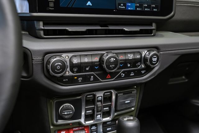 2024 Jeep Wrangler Unlimited Rubicon 392 4X4 SKY TOP, BUMPERS, LED'S | Carrollton, TX | Texas Vehicle Exchange 2024 Jeep Wrangler Unlimited Rubicon 392 4X4 SKY TOP, BUMPERS, LED'S | Carrollton, TX | Texas Vehicle Exchange