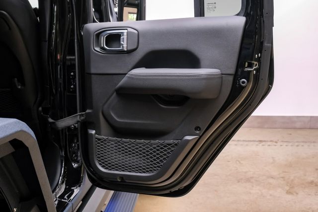 2024 Jeep Wrangler Unlimited Rubicon 392 4X4 HARD TOP, DUPONT KEVLAR | Carrollton, TX | Texas Vehicle Exchange 2024 Jeep Wrangler Unlimited Rubicon 392 4X4 HARD TOP, DUPONT KEVLAR | Carrollton, TX | Texas Vehicle Exchange