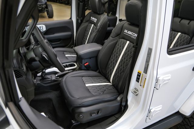 2024 Jeep Wrangler Unlimited Rubicon 392 4X4 SKY TOP, BUMPERS, LED'S | Carrollton, TX | Texas Vehicle Exchange 2024 Jeep Wrangler Unlimited Rubicon 392 4X4 SKY TOP, BUMPERS, LED'S | Carrollton, TX | Texas Vehicle Exchange