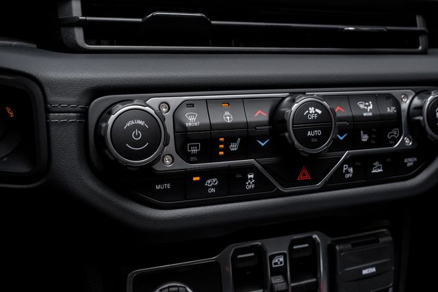 2024 Jeep Wrangler Unlimited Rubicon 392 SKY TOP,DUPONT KEVLAR,BUMPER | Carrollton, TX | Texas Vehicle Exchange 2024 Jeep Wrangler Unlimited Rubicon 392 SKY TOP,DUPONT KEVLAR,BUMPER | Carrollton, TX | Texas Vehicle Exchange