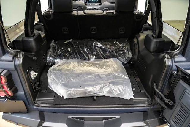 2024 Jeep Wrangler Unlimited Rubicon,4X4, FMJ DUPONT KEVLAR, LIFTED | Carrollton, TX | Texas Vehicle Exchange 2024 Jeep Wrangler Unlimited Rubicon,4X4, FMJ DUPONT KEVLAR, LIFTED | Carrollton, TX | Texas Vehicle Exchange