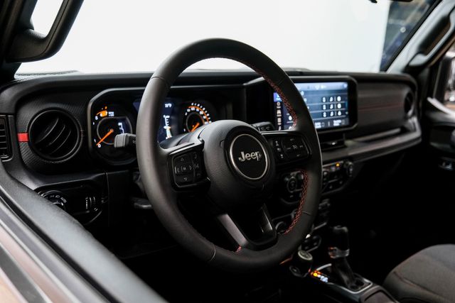 2024 Jeep Wrangler Unlimited Rubicon 4x4,LIFTED,BUMPERS,LIGHTS,11K | Carrollton, TX | Texas Vehicle Exchange