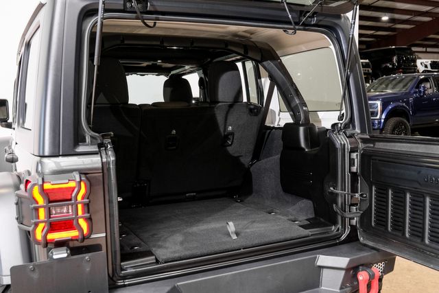 2024 Jeep Wrangler Unlimited Rubicon 4x4,LIFTED,BUMPERS,LIGHTS,11K | Carrollton, TX | Texas Vehicle Exchange