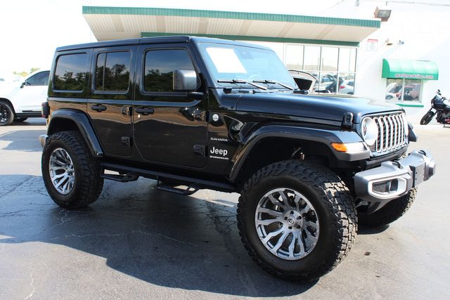 2024 Jeep Wrangler Sahara | Granite City, Illinois | MasterCars Company Inc. 2024 Jeep Wrangler Sahara | Granite City, Illinois | MasterCars Company Inc.
