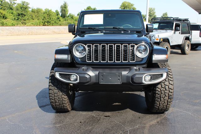 2024 Jeep Wrangler Sahara | Granite City, Illinois | MasterCars Company Inc. 2024 Jeep Wrangler Sahara | Granite City, Illinois | MasterCars Company Inc.