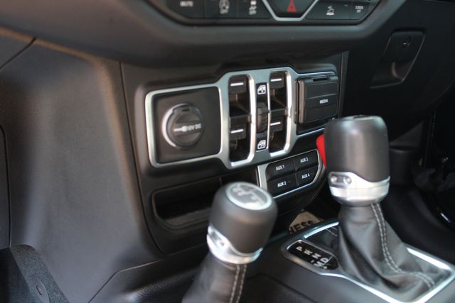 2024 Jeep Wrangler Sahara | Granite City, Illinois | MasterCars Company Inc. 2024 Jeep Wrangler Sahara | Granite City, Illinois | MasterCars Company Inc.