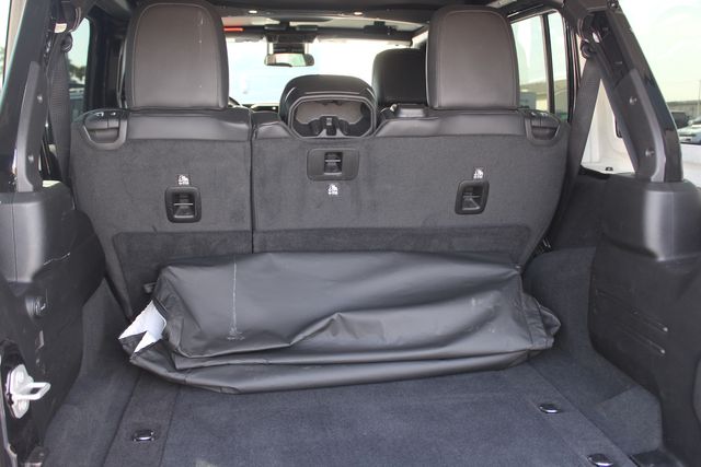 2024 Jeep Wrangler Sahara | Granite City, Illinois | MasterCars Company Inc. 2024 Jeep Wrangler Sahara | Granite City, Illinois | MasterCars Company Inc.