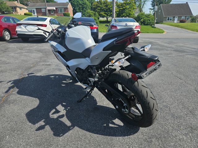 2024 Kawasaki Ninja 500 ABS