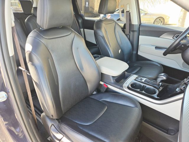 2024 Kia Carnival LX | Ellisville, MO | AutoPort