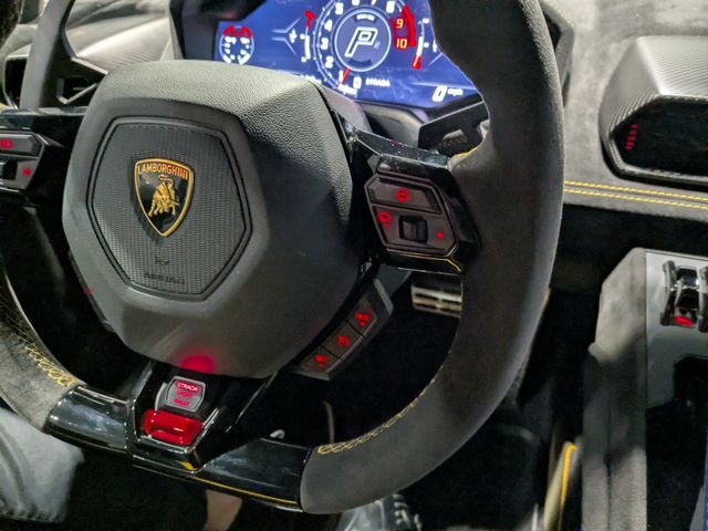 2024 Lamborghini Huracan Sterrato | Lake Forest IL | Executive Motor Carz 2024 Lamborghini Huracan Sterrato | Lake Forest IL | Executive Motor Carz