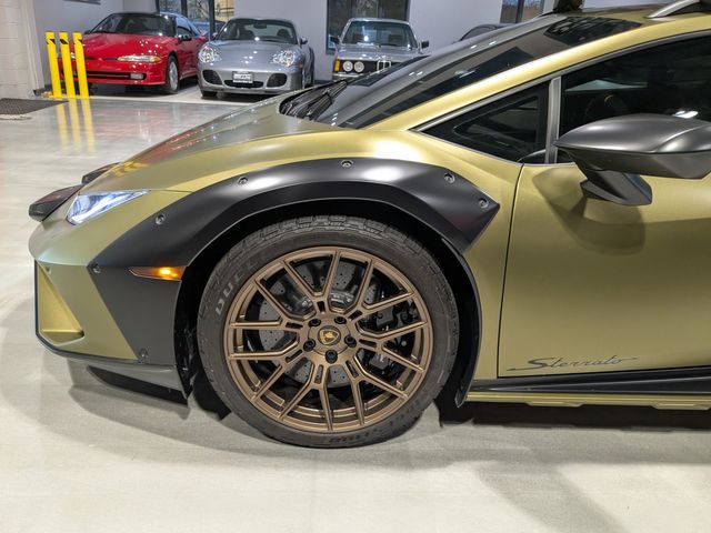 2024 Lamborghini Huracan Sterrato | Lake Forest IL | Executive Motor Carz 2024 Lamborghini Huracan Sterrato | Lake Forest IL | Executive Motor Carz