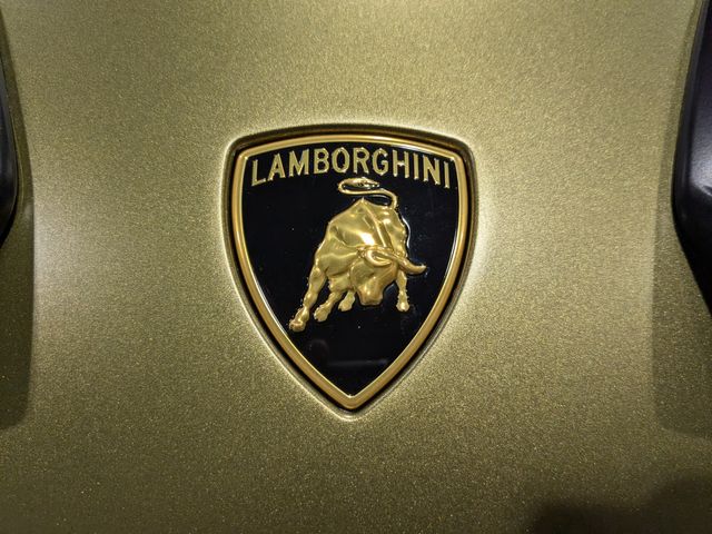 2024 Lamborghini Huracan Sterrato | Lake Forest IL | Executive Motor Carz