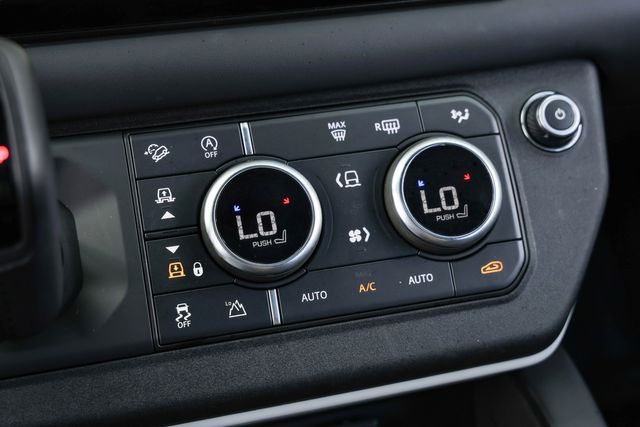 2024 Land Rover Defender 130 P400 X-Dynamic SE | Mesquite, TX | Texas Autos Direct 2024 Land Rover Defender 130 P400 X-Dynamic SE | Mesquite, TX | Texas Autos Direct