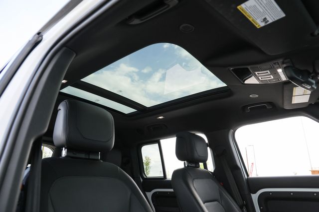 2024 Land Rover Defender 130 P400 X-Dynamic SE | Mesquite, TX | Texas Autos Direct