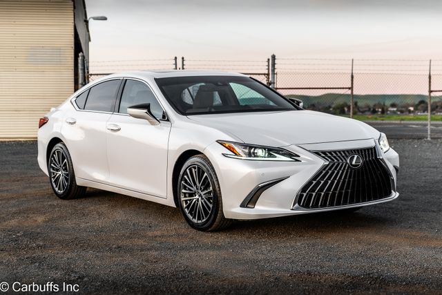 2024 Lexus ES 300h