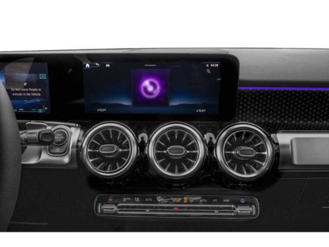 2024 Mercedes-Benz GLB 250 Third Row Seats Heated Front Seats