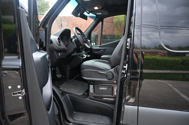 2024 Mercedes-Benz Sprinter 3500XD