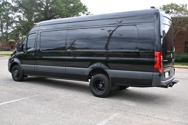 2024 Mercedes-Benz Sprinter 3500XD