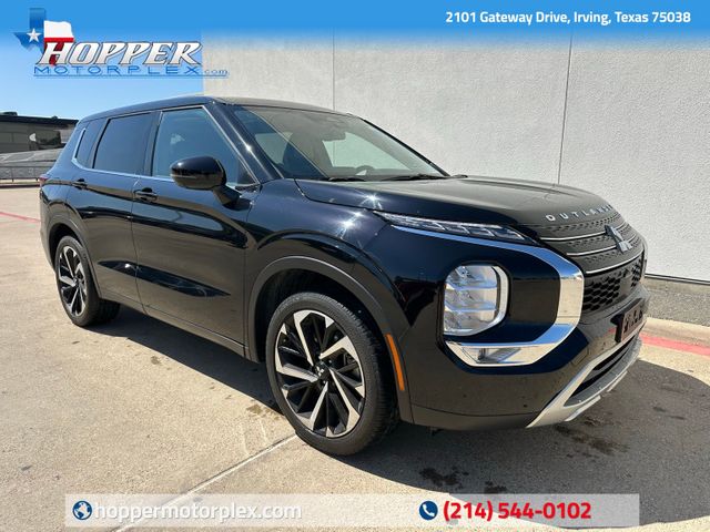 2024 Mitsubishi Outlander SE | Irving, Texas | Hopper Motorplex