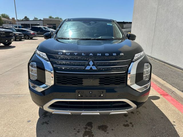 2024 Mitsubishi Outlander SE | Irving, Texas | Hopper Motorplex