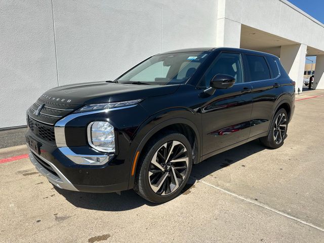 2024 Mitsubishi Outlander SE | Irving, Texas | Hopper Motorplex