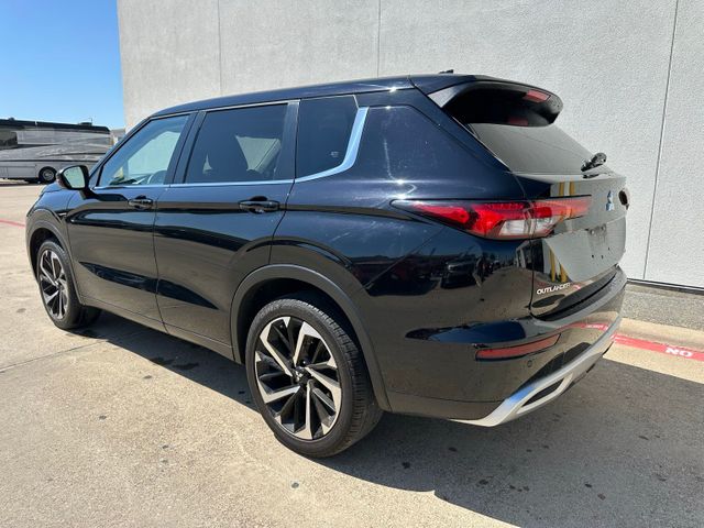 2024 Mitsubishi Outlander SE | Irving, Texas | Hopper Motorplex 2024 Mitsubishi Outlander SE | Irving, Texas | Hopper Motorplex
