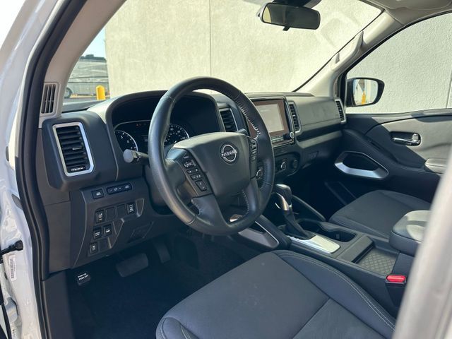 2024 Nissan Frontier SV 