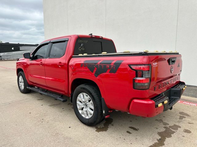 2024 Nissan Frontier SV 