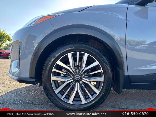 2024 Nissan Kicks SV