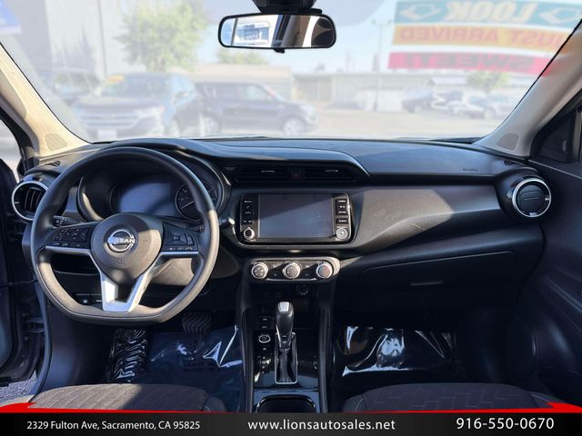 2024 Nissan Kicks SV