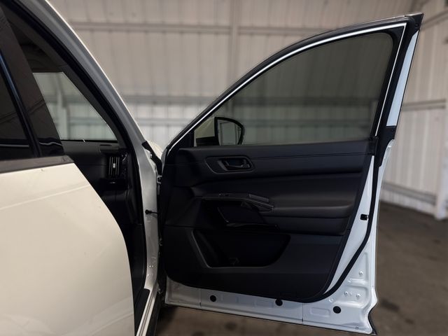 2024 Nissan PATHFINDER SV 2024 Nissan PATHFINDER SV