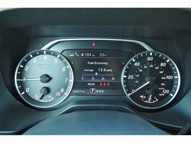 2024 Nissan Titan SV