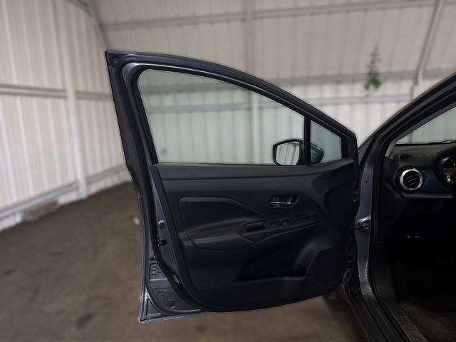 2024 Nissan VERSA SV 2024 Nissan VERSA SV