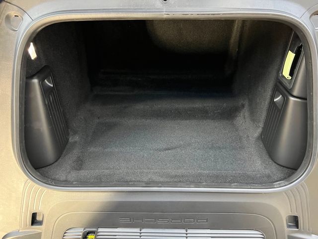 2024 Porsche 718 Cayman Style Edition | Longwood, FL | Millenia Motors