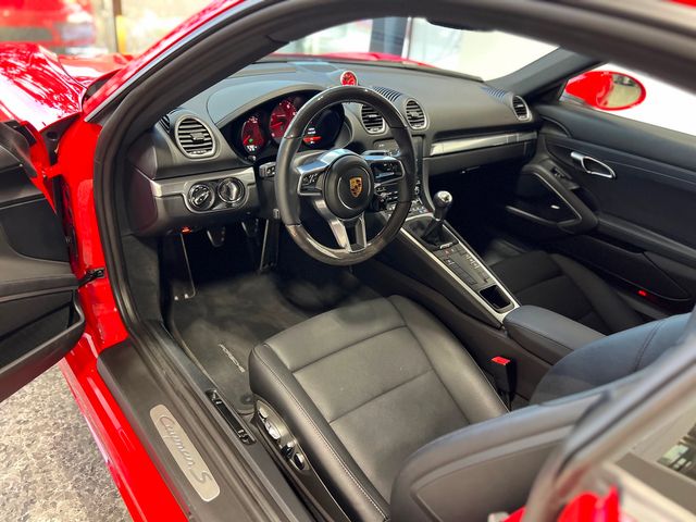 2024 Porsche 718 Cayman S | Longwood, FL | Millenia Motors