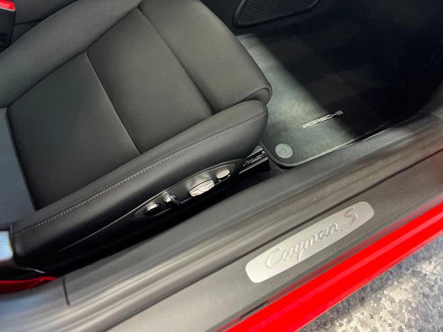 2024 Porsche 718 Cayman S | Longwood, FL | Millenia Motors 2024 Porsche 718 Cayman S | Longwood, FL | Millenia Motors