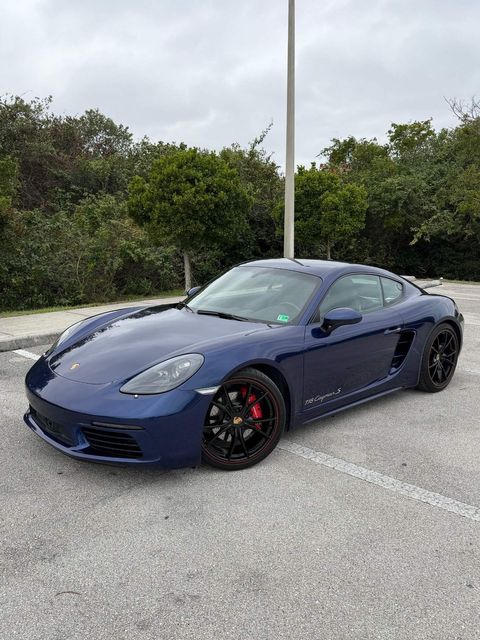 2024 Porsche 718 Cayman S | Longwood, FL | Millenia Motors