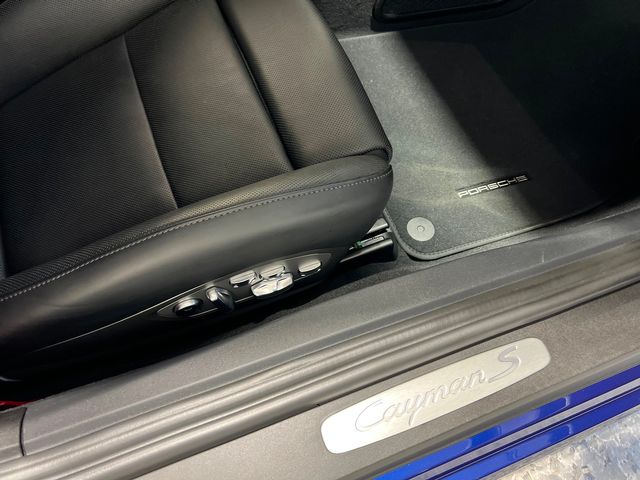 2024 Porsche 718 Cayman S | Longwood, FL | Millenia Motors