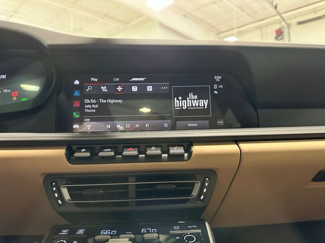 2024 Porsche 911 Carrera S 