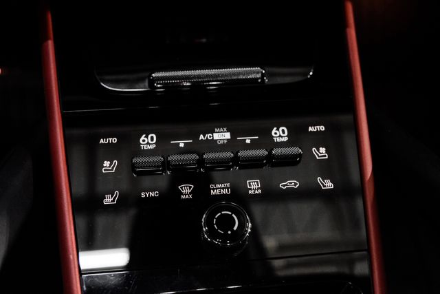 2024 Porsche Cayenne Coupe BASE | Dallas, TX | East Dallas Diesel